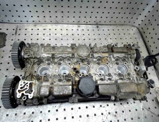 Головка блока цилиндров Volvo V70 II (SW) 2000-2008  Volvo V70 V70 II (SW) 2000-2008