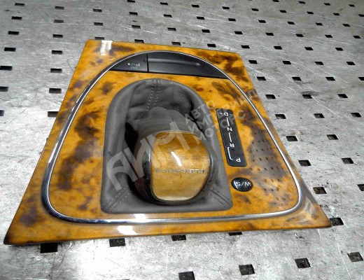 Чехол рычага КПП Mercedes E (W211) 2002-2006  Mercedes E E (W211) 2002-2006