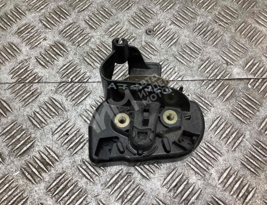 Замок двери сдвижной Volkswagen Caddy III (2K) 2004-2010  Volkswagen Caddy Caddy III (2K) 2004-2010