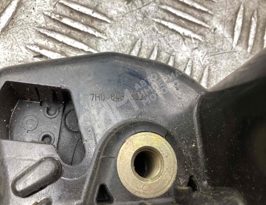 Замок двери сдвижной Volkswagen Caddy III (2K) 2004-2010  Volkswagen Caddy Caddy III (2K) 2004-2010