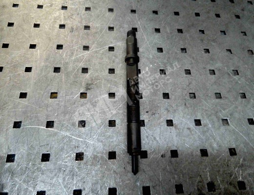 Форсунка Audi A6 C5 (4B) 2001-2004 рестайлинг  Audi A6 A6 C5 (4B) 2001-2004 рестайлинг