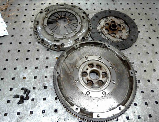 Маховик Volkswagen Golf V (1K) 2004-2009  Volkswagen Golf Golf V (1K) 2004-2009