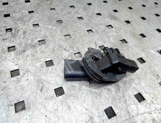 Датчик коленвала Volkswagen Golf V (1K) 2004-2009  Volkswagen Golf Golf V (1K) 2004-2009