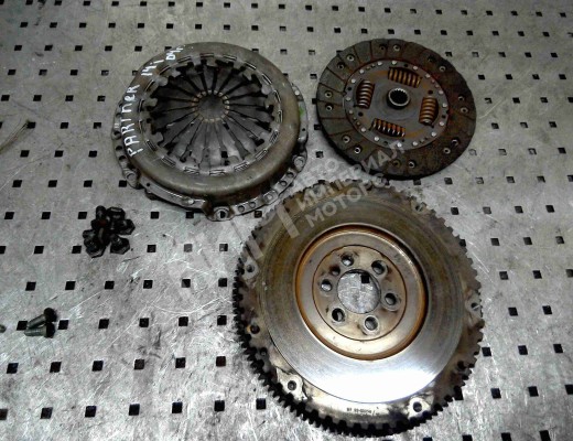 Маховик Peugeot Partner I 1996-2008  Peugeot Partner Partner I 1996-2008