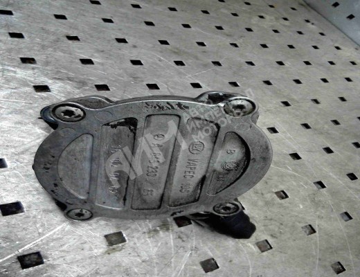 Насос вакуумный Mercedes Vito II (W639) 2003-2010  Mercedes Vito Vito II (W639) 2003-2010