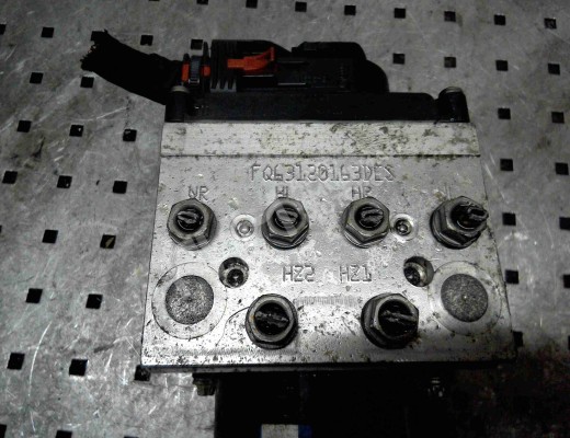 Блок ABS Volkswagen Passat B6 (3C) 2005-2010  Volkswagen Passat Passat B6 (3C) 2005-2010