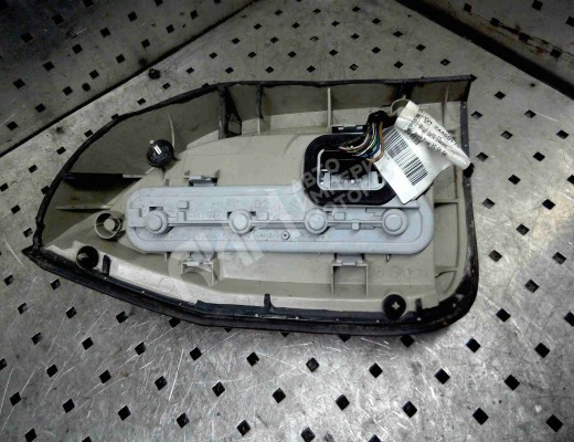 Фонарь задний правый Opel Zafira A 2003-2005 рестайлинг  Opel Zafira Zafira A 2003-2005 рестайлинг