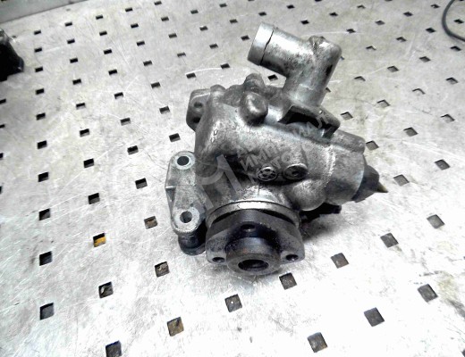 Насос гидроусилителя руля Mercedes C (W202) 1997-2000 рестайлинг  Mercedes C C (W202) 1997-2000 рестайлинг