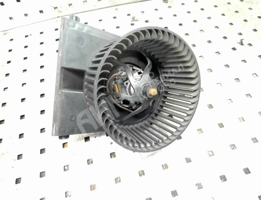 Моторчик печки  Audi A3 I (8L) 2000-2003 рестайлинг