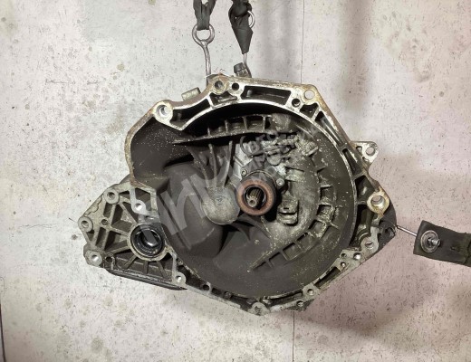 КПП механическая (МКПП) 5-ступенчатая Opel Astra H 2004-2007  Opel Astra Astra H 2004-2007