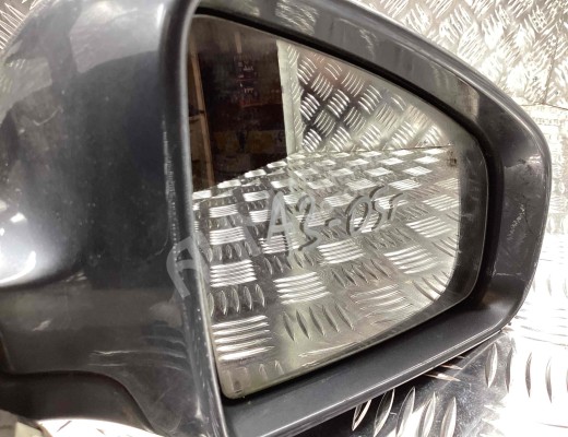 Зеркало наружное правое Audi A3 II (8P) 2003-2005  Audi A3 A3 II (8P) 2003-2005