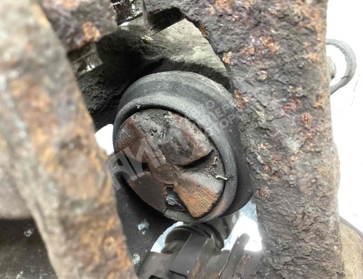 Суппорт задний правый Opel Astra H 2004-2007  Opel Astra Astra H 2004-2007