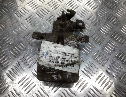 Суппорт задний правый Renault Scenic II (JM) 2003-2006  Renault Scenic Scenic II (JM) 2003-2006