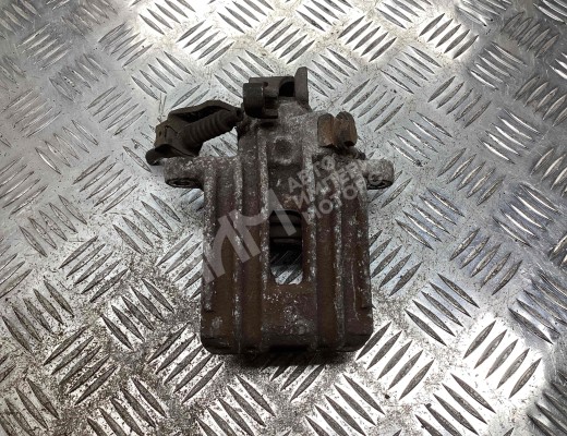 Суппорт задний правый Audi A3 I (8L) 1996-2000  Audi A3 A3 I (8L) 1996-2000