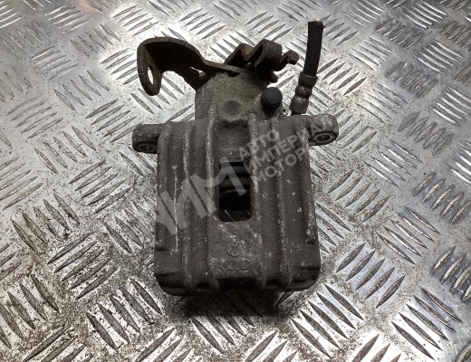 Суппорт задний правый Audi A4 B6 (8EC, 8E5) 2000-2004  Audi A4 A4 B6 (8EC, 8E5) 2000-2004