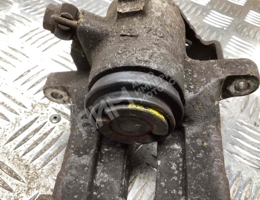 Суппорт задний правый Audi A4 B6 (8EC, 8E5) 2000-2004  Audi A4 A4 B6 (8EC, 8E5) 2000-2004