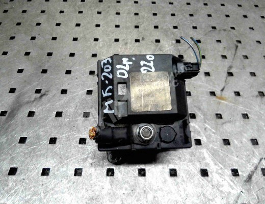 Подогреватель охлаждающей жидкости (антифриза) Mercedes C (W203) 2000-2004  Mercedes C C (W203) 2000-2004