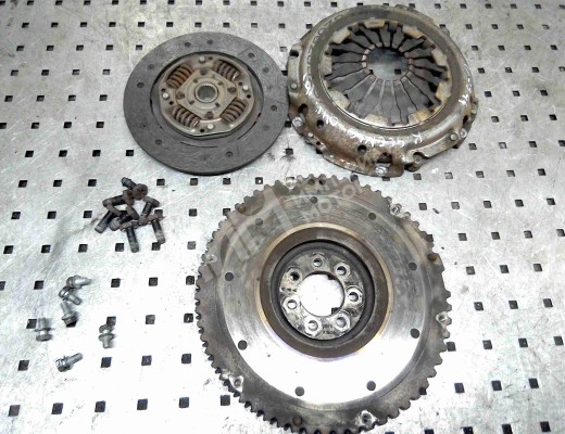 Маховик Renault Scenic II (JM) 2003-2006  Renault Scenic Scenic II (JM) 2003-2006