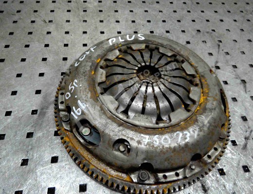 Маховик Volkswagen Golf V (1K) 2004-2009  Volkswagen Golf Golf V (1K) 2004-2009