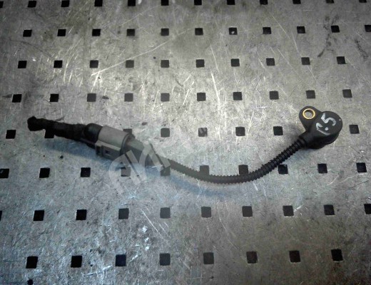 Датчик коленвала Volkswagen Golf V (1K) 2004-2009  Volkswagen Golf Golf V (1K) 2004-2009