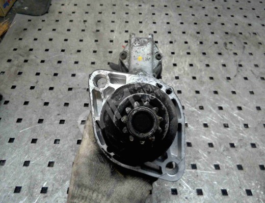 Стартер Volkswagen Touran I (1T) 2003-2006  Volkswagen Touran Touran I (1T) 2003-2006