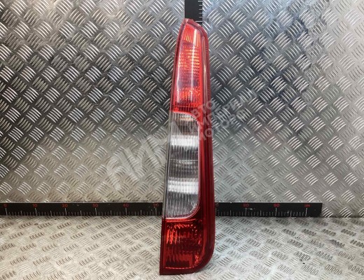 Фонарь задний правый Ford C-Max I (C214) 2003-2007  Ford C-Max C-Max I (C214) 2003-2007