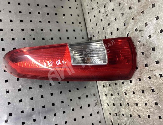 Фонарь задний левый Volvo V70 II (SW) 2000-2008  Volvo V70 V70 II (SW) 2000-2008