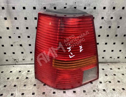 Фонарь задний левый Volkswagen Golf IV (1J) 1997-2004  Volkswagen Golf Golf IV (1J) 1997-2004