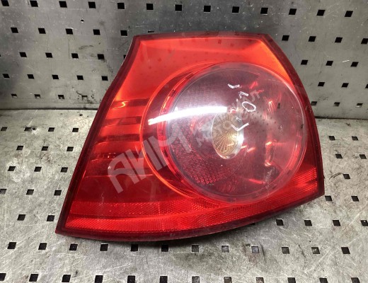 Фонарь задний левый Volkswagen Golf V (1K) 2004-2009  Volkswagen Golf Golf V (1K) 2004-2009