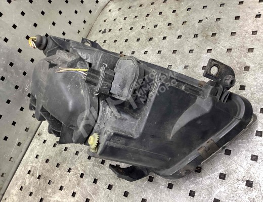 Фара правая Audi A4 B5 (8D) 1994-1999  Audi A4 A4 B5 (8D) 1994-1999