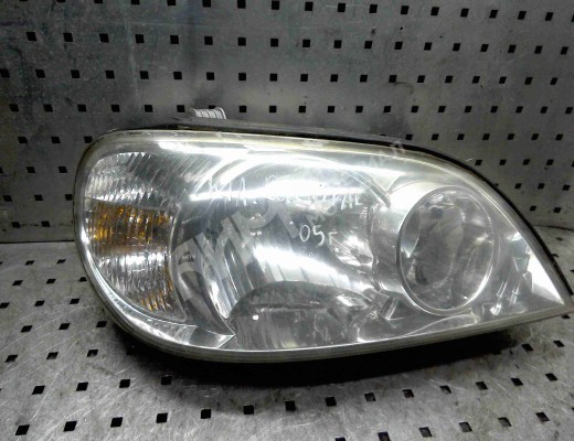 Фара правая Kia Carnival I (GQ) 1998-2006  Kia Carnival Carnival I (GQ) 1998-2006