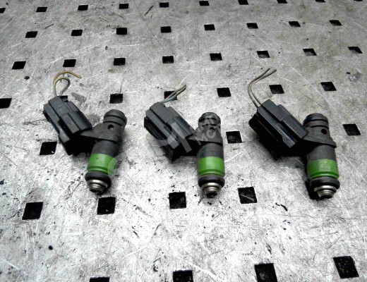 Форсунка Volkswagen Polo IV (9N) 2001-2005  Volkswagen Polo Polo IV (9N) 2001-2005