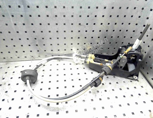 Кулиса Opel Astra H 2004-2007  Opel Astra Astra H 2004-2007