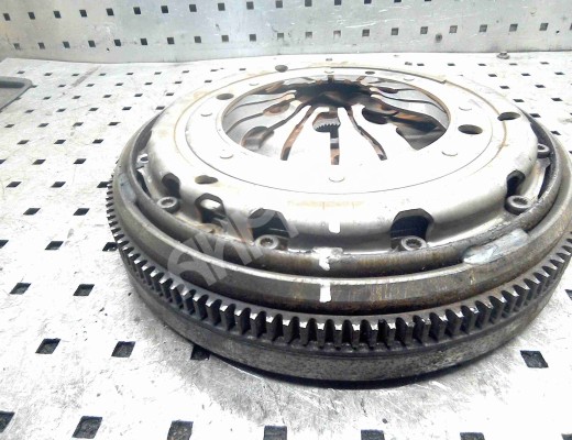 Маховик Audi A3 I (8L) 2000-2003 рестайлинг  Audi A3 A3 I (8L) 2000-2003 рестайлинг