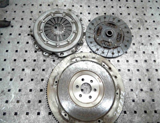 Комплект сцепления Opel Astra H 2004-2007  Opel Astra Astra H 2004-2007