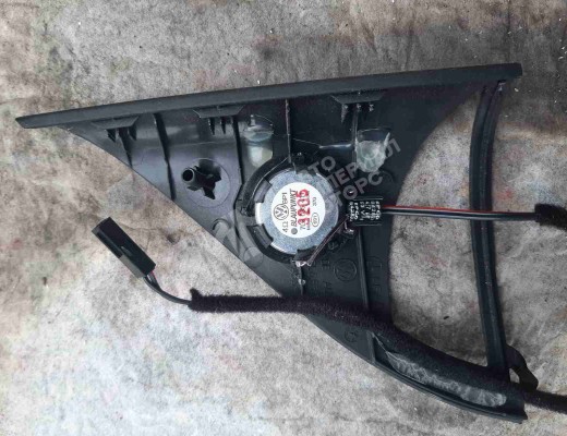 Динамик двери передней левой  Volkswagen Touareg I (7L) 2002-2006