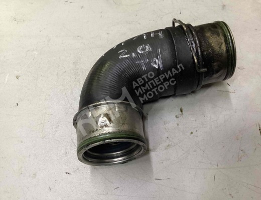 Патрубок интеркулера Volkswagen Touran I (1T) 2003-2006  Volkswagen Touran Touran I (1T) 2003-2006