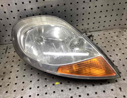 Фара правая Renault Trafic II 2001-2014  Renault Trafic Trafic II 2001-2014