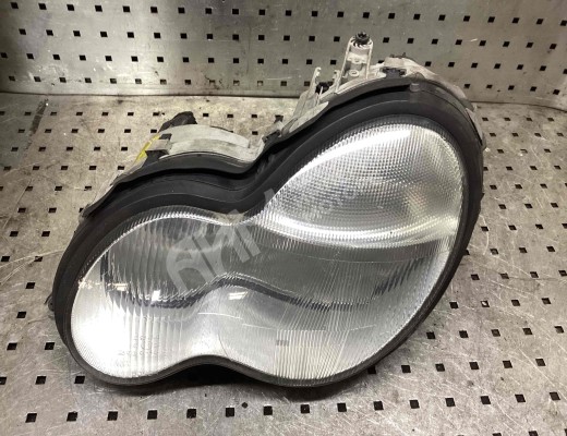 Фара левая Mercedes C (W203) 2000-2004  Mercedes C C (W203) 2000-2004