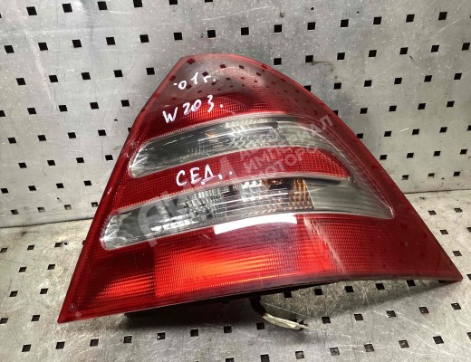 Фонарь задний правый Mercedes C (W203) 2000-2004  Mercedes C C (W203) 2000-2004