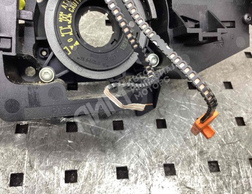 Переключатель подрулевой (стрекоза) Peugeot 406 1995-2004  Peugeot 406 406 1995-2004