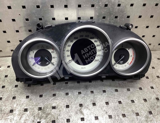 Щиток приборов (приборная панель) Mercedes E (W212) 2013-2016 рестайлинг  Mercedes E E (W212) 2013-2016 рестайлинг