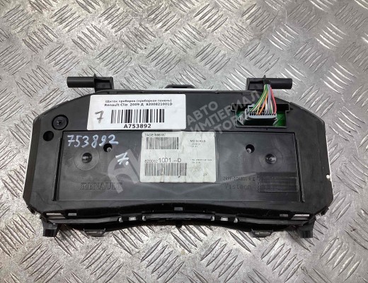 Щиток приборов (приборная панель) Renault Clio III 2005-2013  Renault Clio Clio III 2005-2013