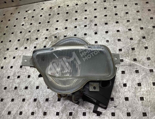 Фара противотуманная правая Volvo V70 II (SW) 2000-2008  Volvo V70 V70 II (SW) 2000-2008