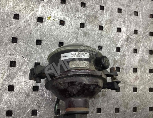 Фара противотуманная левая Ford C-Max I (C214) 2003-2007  Ford C-Max C-Max I (C214) 2003-2007