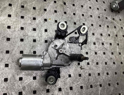 Моторчик заднего стеклоочистителя (дворника) Volkswagen Golf V (1K) 2004-2009  Volkswagen Golf Golf V (1K) 2004-2009