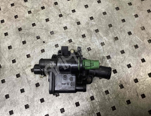 Корпус термостата Ford Fiesta V 2001-2008  Ford Fiesta Fiesta V 2001-2008