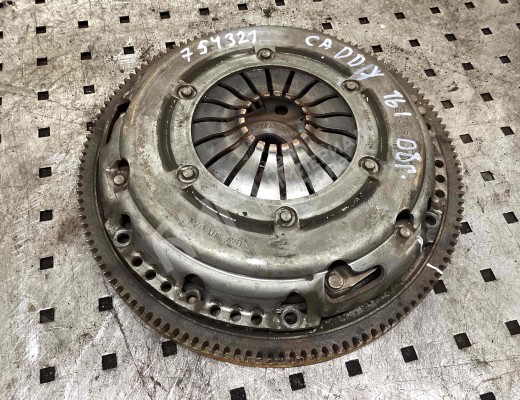 Комплект сцепления Volkswagen Caddy III (2K) 2004-2010  Volkswagen Caddy Caddy III (2K) 2004-2010