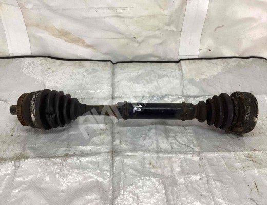 Полуось передняя левая (приводной вал, ШРУС) Audi A4 B5 (8D) 1994-1999  Audi A4 A4 B5 (8D) 1994-1999