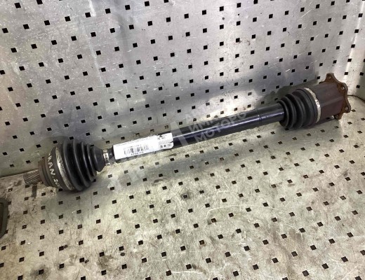 Полуось передняя правая (приводной вал, ШРУС) Volkswagen Touran I (1T) 2003-2006  Volkswagen Touran Touran I (1T) 2003-2006